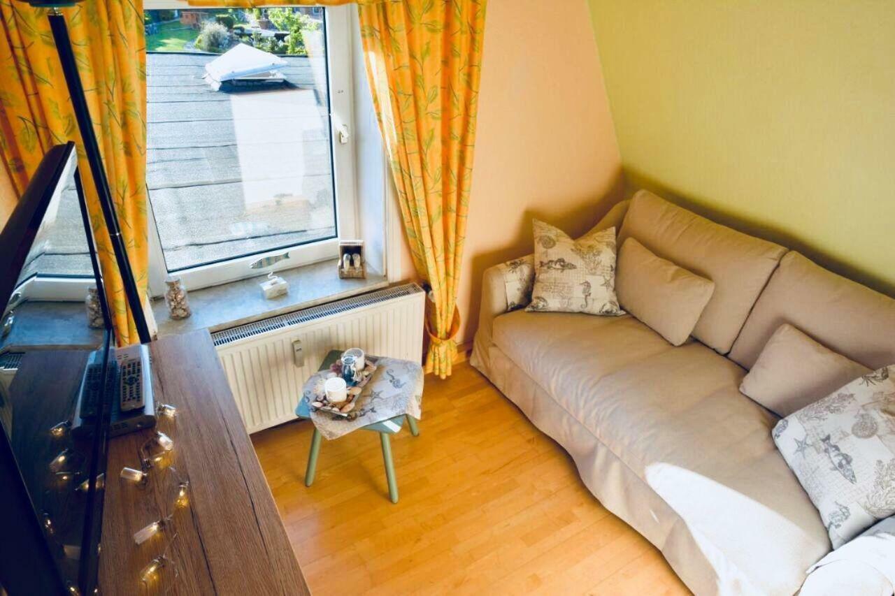 Landjaegerhaus Am Suedstrand - Wohnung 1 + 3 Wyk auf Föhr Eksteriør bilde